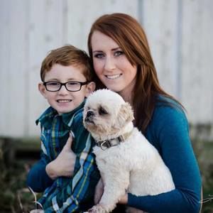 Meet your Posher, Leslie